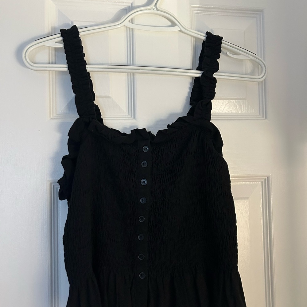 Black Sleeveless Button-Down Top